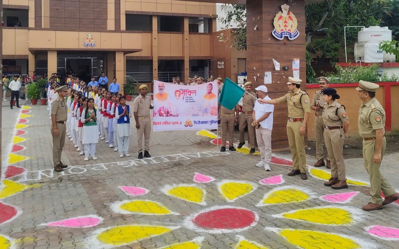 सशक्त नारी, समृद्ध प्रदेश : छात्राओं ने दौड़कर दिया महिला सुरक्षा का संदेश 