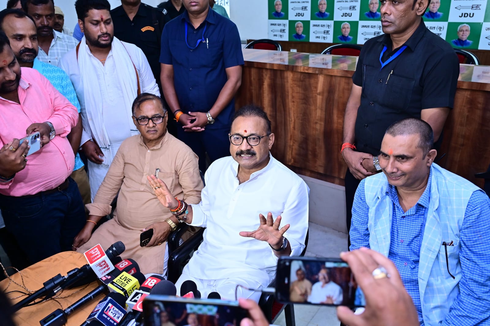 आधारहीन आरोपों से मेरी राजनीति खत्म करने की साजिश सफल नहीं होगी : अशोक चौधरी