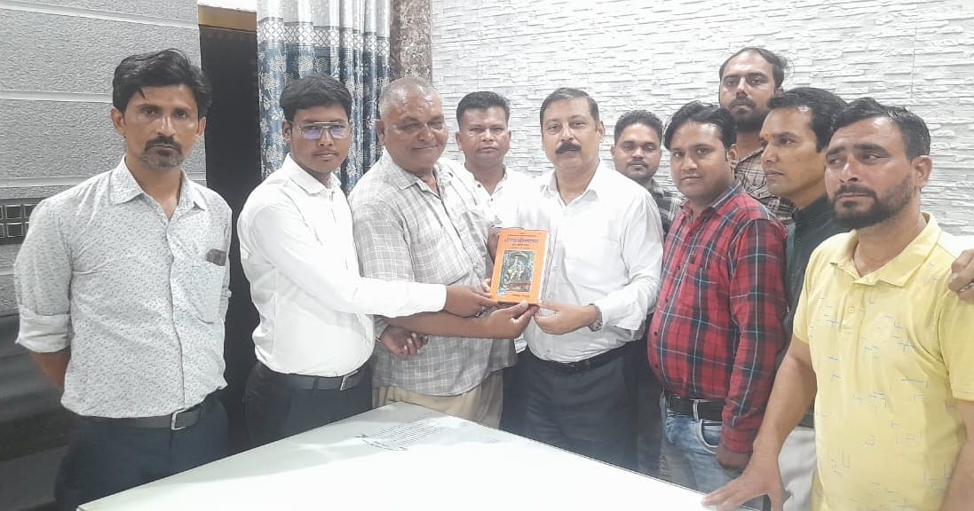 पत्रकार वेलफेयर एसोसिएशन के पदाधिकारी ने नवनियुक्त एसडीएम से की मुलाकात