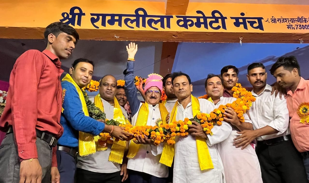 महापौर विनोद अग्रवाल ने दसवाँघाट पर आयोजित रामलीला का किया शुभारंभ 