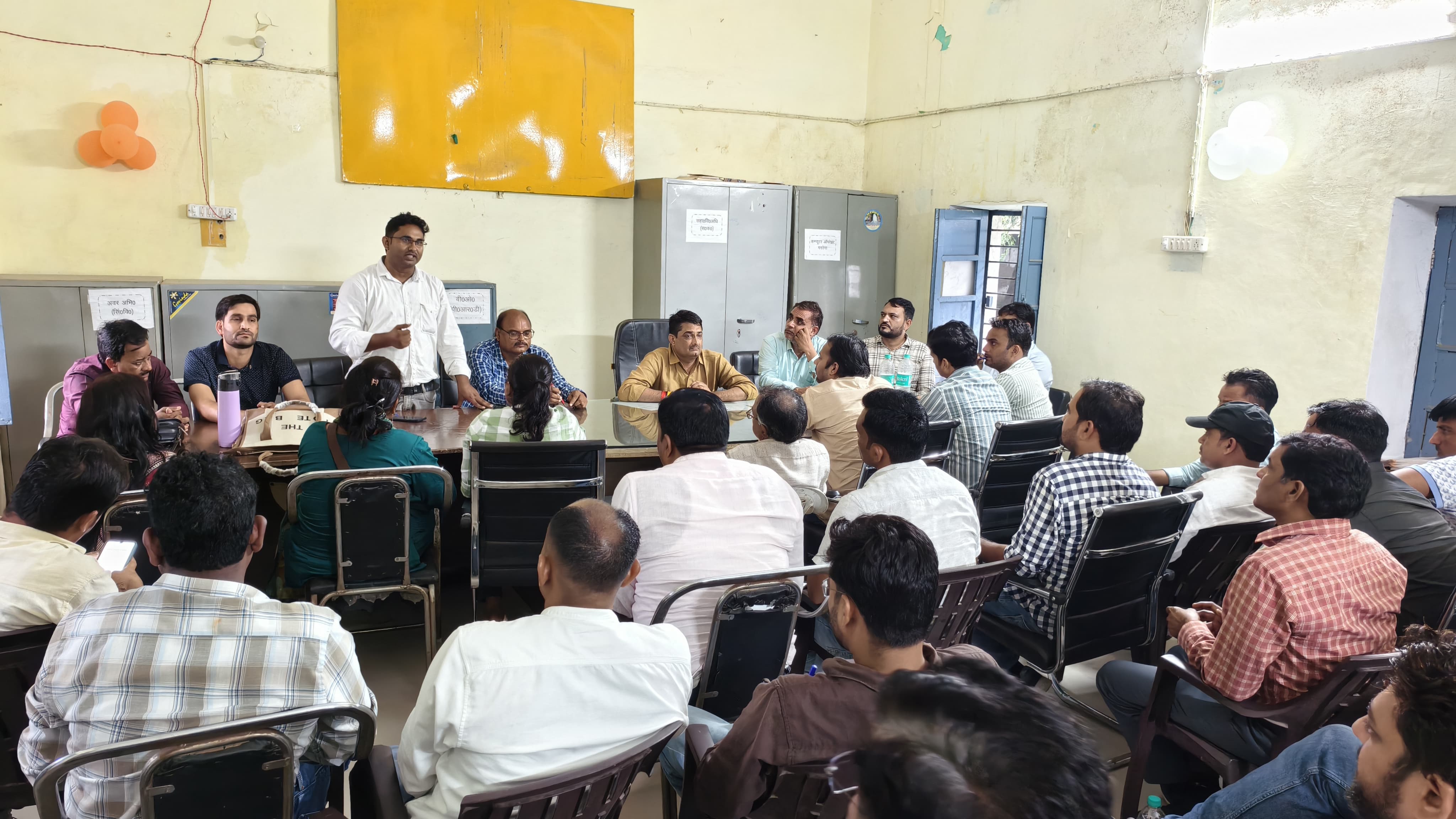 ग्राम वि.अ. एवं ग्राम पं.अ. समन्वय समिति की बैठक हुई संपन्न