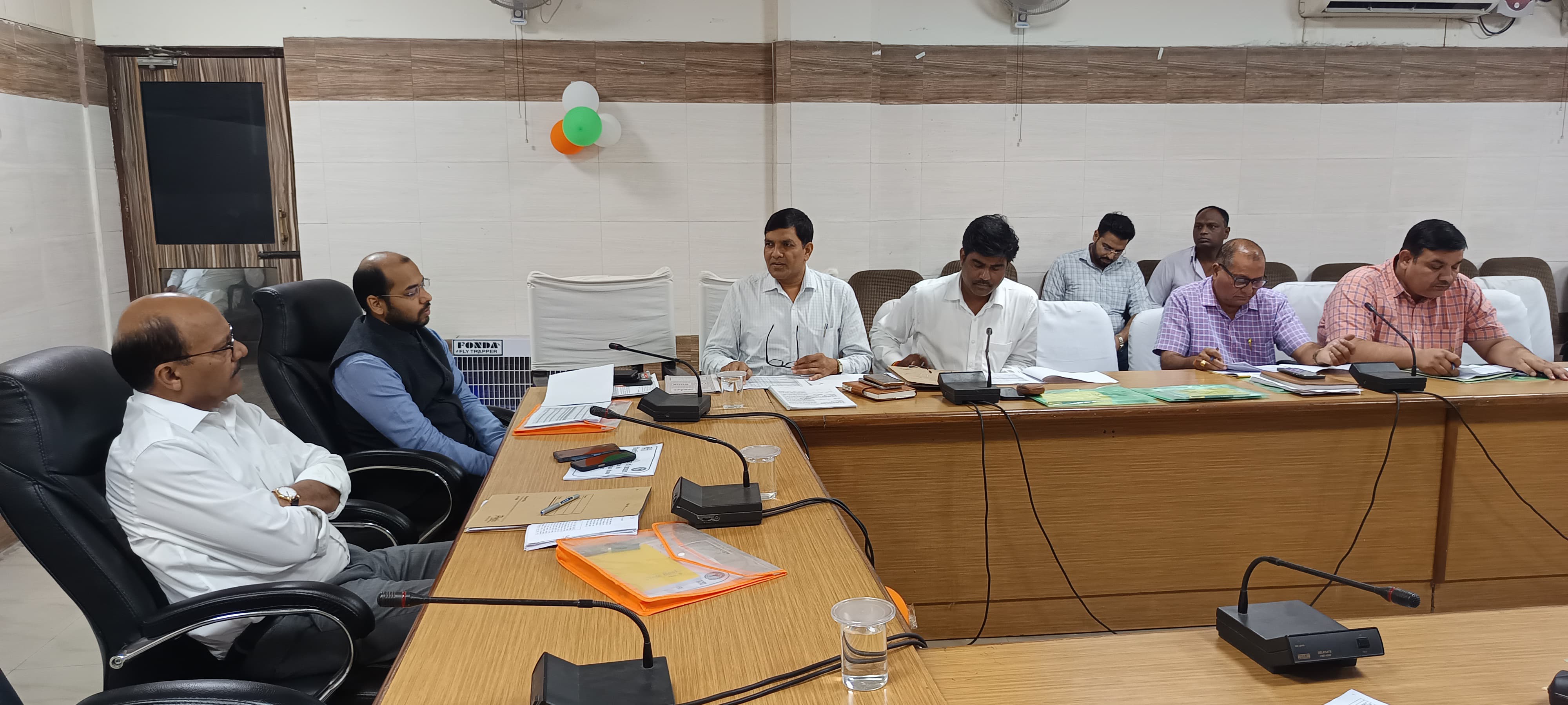 जिलाधिकारी की अध्यक्षता में एकीकृत बागवानी विकास मिशन की बैठक आयोजित, फल-सब्जी उत्पादन बढ़ाने पर जोर