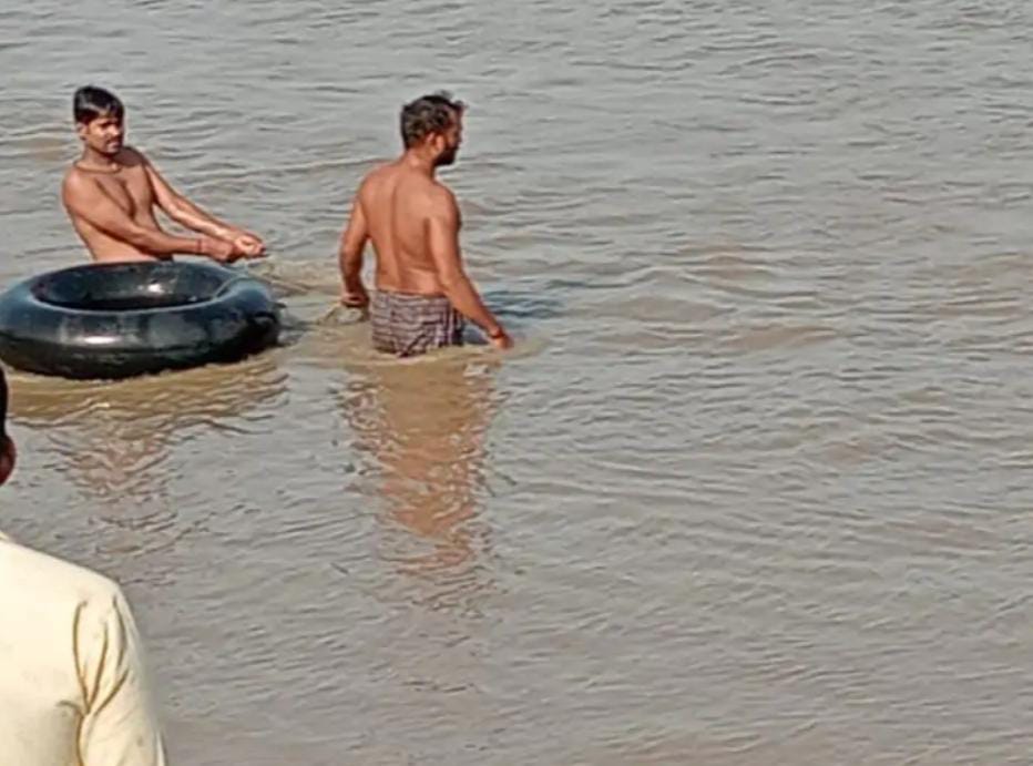 मछली पकड़ने गए युवक की पानी में डूबने से हुई मौत 