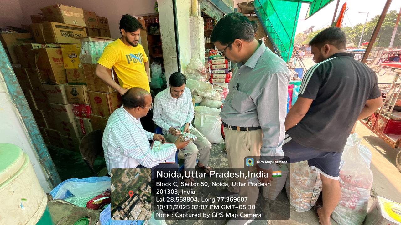 285 किलोग्राम सरसों का तेल सीज व 145 किलोग्राम रसगुल्ला कराया नष्ट 