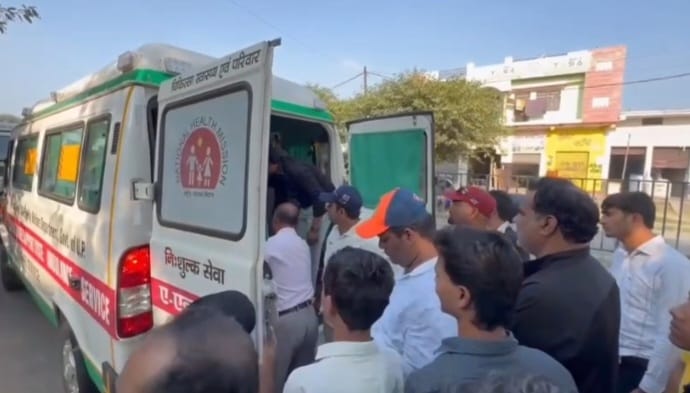 क्रिकेट मैच के दौरान दिल दहला देने वाली घटना, खेलते समय आया हार्ट अटैक, मौत