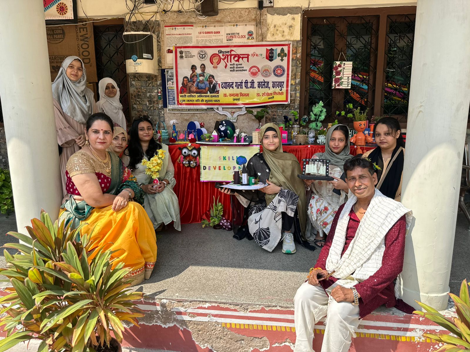 दयानंद गर्ल्स पीजी कॉलेज में मिशन शक्ति 5.0 के अंतर्गत कौशल विकास कार्यशाला एवं प्रदर्शनी का आयोजन