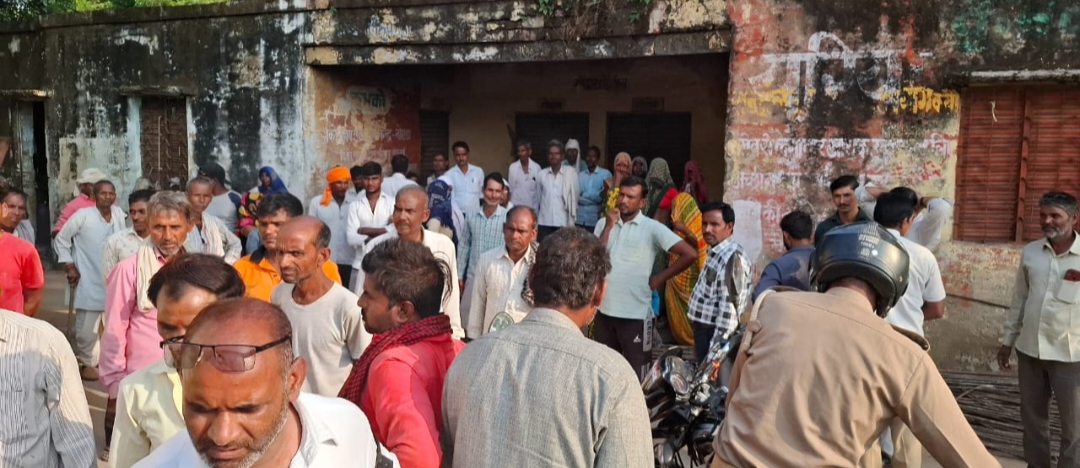 किसान बोले नहीं मिल पा रही है डीएपी