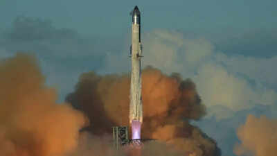 स्पेसएक्स के स्टारशिप रॉकेट की 11वीं परीक्षण उड़ान