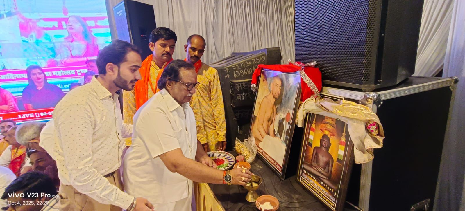 विराट कवि सम्मेलन के साथ दो दिवसीय जैन मेले का भव्य समापन