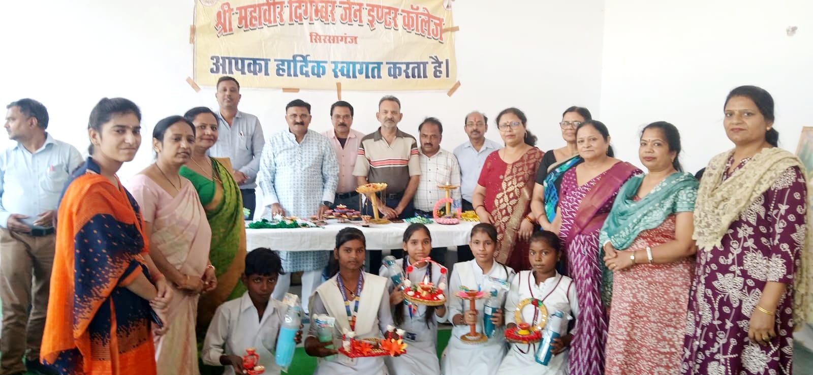 एम डी जैन इंटर कॉलेज में मनाया गया दीपावली मेला