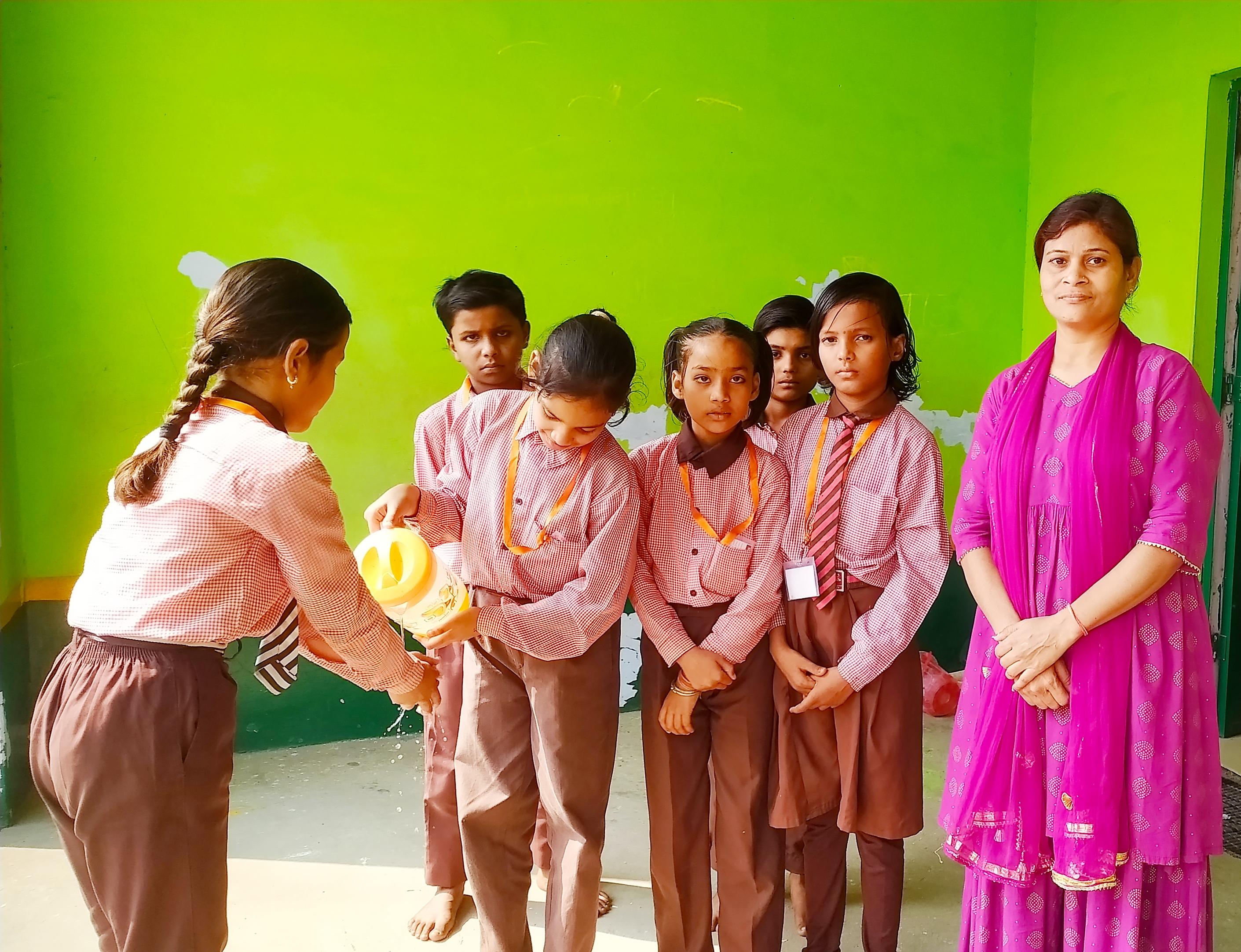 प्राथमिक विद्यालय जसराना द्वितीय पर मनायी गयी डा. ए पी जे अब्दुल कलाम की जयंती