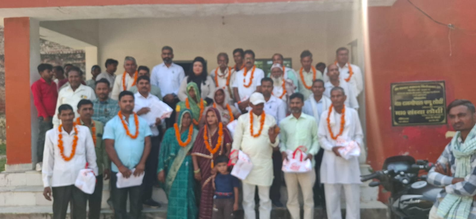 बैठक के दौरान हुई विकास कार्याें को लेकर चर्चा