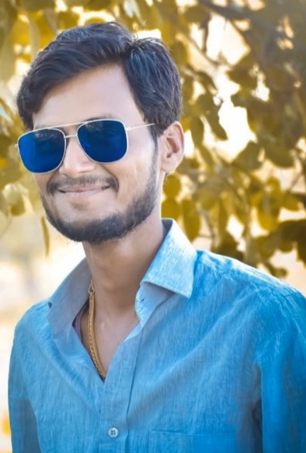 अज्ञात वाहन ने बाइक सवारों को मारी टक्कर, एक घायल, एक की मौत