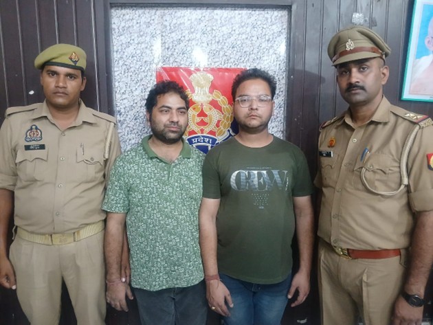 दीपावली से पहले फूटा अवैध पटाखा निर्माण का भंडाफोड़, दो गिरफ्तार