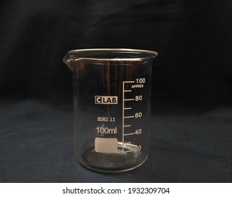 मप्र : प्रयोगशाला में परीक्षण के दौरान बीकर फटा, पांच विद्यार्थी मामूली तौर पर घायल