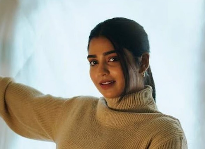 अभिनेत्री गौरी किशन ने 'बॉडी-शेमिंग' के लिए यूट्यूबर को फटकार लगायी