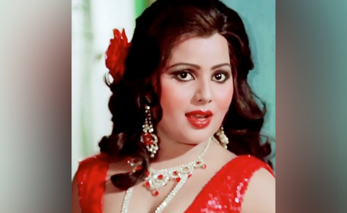 दिग्गज अभिनेत्री-गायिका सुलक्षणा पंडित का 71 साल की उम्र में निधन