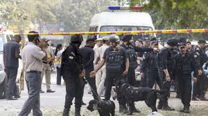 दिल्ली: कई अदालतों व सीआरपीएफ स्कूलों में बम रखने होने की सूचनाएं जांच में फर्जी निकलीं