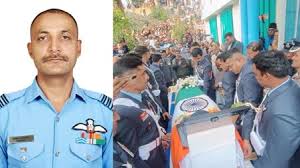 तेजस विमान दुर्घटना: दिवंगत पायलट के पैतृक घर पहुंचे अनुराग ठाकुर, श्रद्धांजलि दी