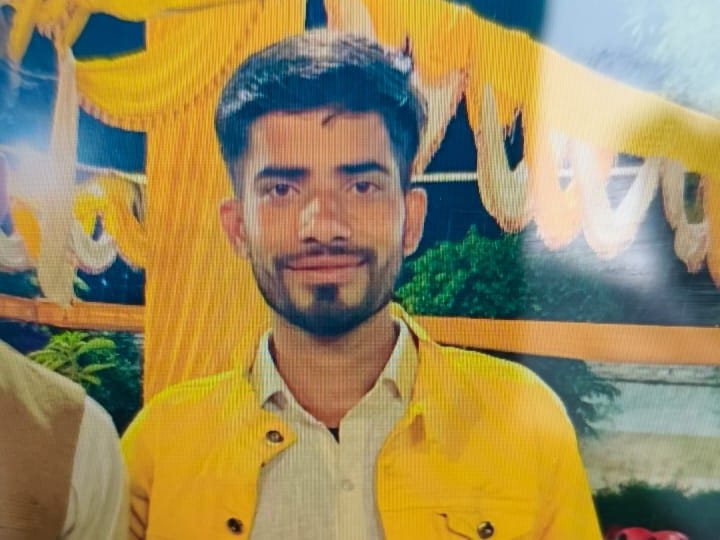 रेलवे ट्रैक पर युवक का शव मिलने से मच हड़कंप, जांच में जुटी पुलिस