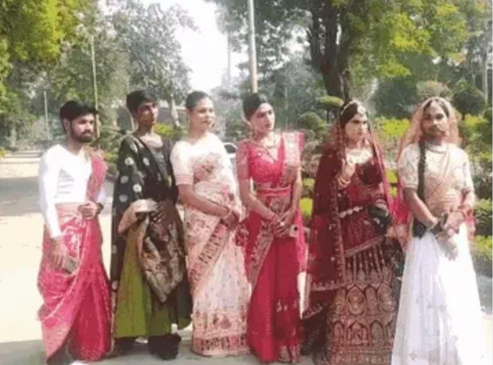 कानपुर में रंगों और अधिकारों की गूंज — ट्रांसजेंडरों ने तीसरी प्राइड परेड में सोलह श्रृंगार कर निकाली रैली