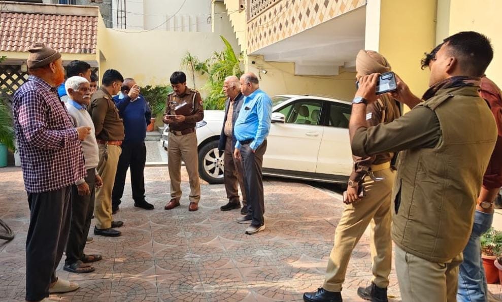 एक्सपर्टर के आवास पर गार्ड को बंधक बनाकर लाखों की लूट, बदमाश फरार