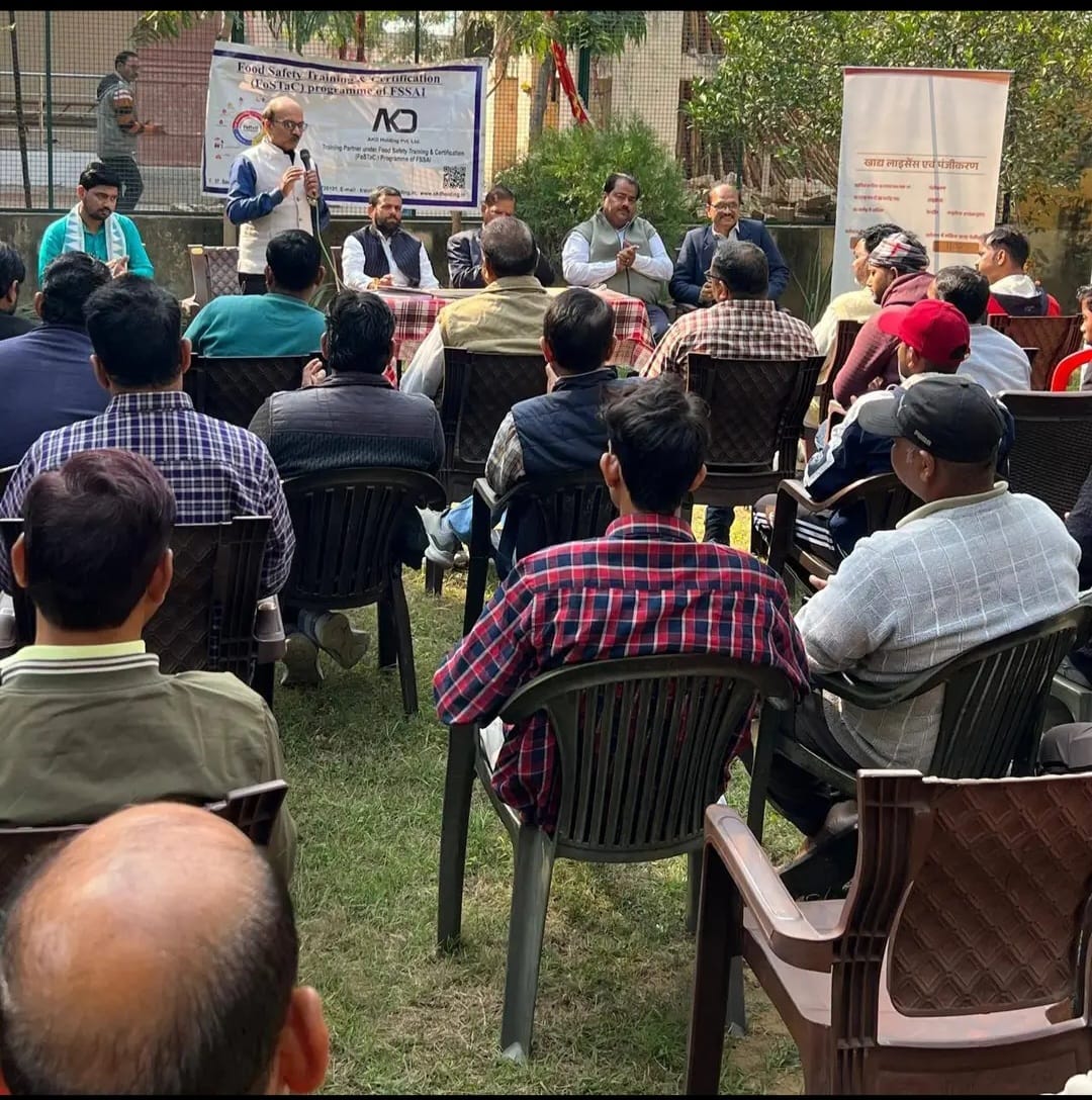 खाद्य विभाग ने बालाजी मंदिर पर लगाया शिवर