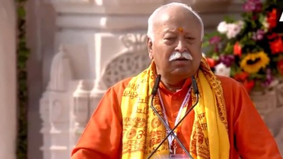 राम मंदिर के लिए बलिदान देने वाले लोगों की आत्मा को आज ध्वजारोहण के बाद शांति मिली होगी: भागवत