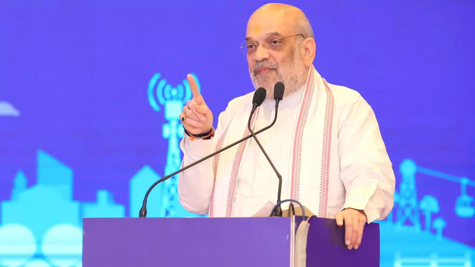 ‘वंदे मातरम्’ ने आजादी के आंदोलन को दिशा दी, स्वतंत्रता के बाद देश को एकजुट रखा: अमित शाह