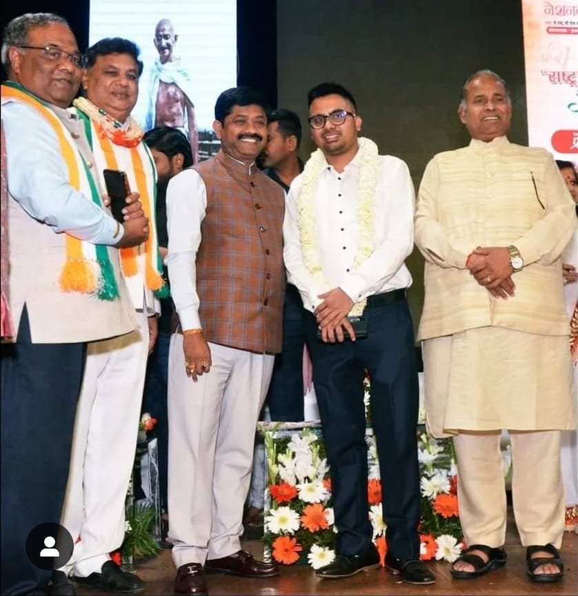 WhatsApp Image 2025-11-17 at 22.29.22