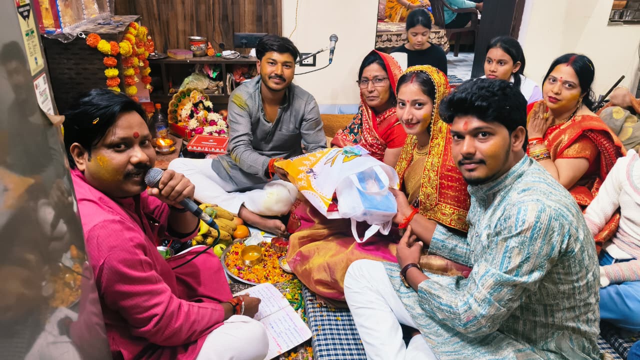 भगवान की कथा का श्रवण करने से मिलती है जीवन को नई दिशा: अरुण पचौरी