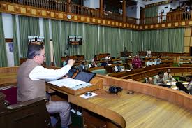 आपदा राहत पर चर्चा के दौरान भाजपा ने हिमाचल प्रदेश विधानसभा से बहिर्गमन किया