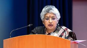 विजयन ने कहा कांग्रेस में महिलाओं का शोषण करने वाले नेता हैं, चेन्नीथला ने किया पलटवार