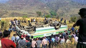 हिमाचल: सिरमौर में पहाड़ी से नीचे गिरी बस, आठ लोगों की मौत और पांच अन्य घायल