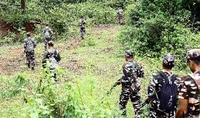 झारखंड में नक्सल विरोधी अभियान में 15 नक्सली मारे गए : पुलिस