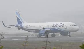 बम की धमकी के बाद कुवैत-दिल्ली उड़ान को अहमदाबाद भेजा गया