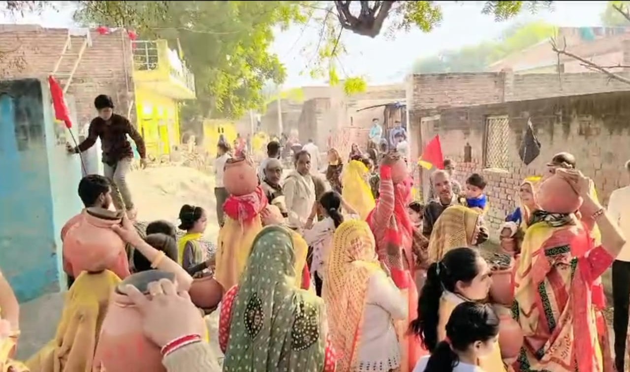 संत तपोंभूमि पृथ्वीपुर में कथा भागवत का आयोजन