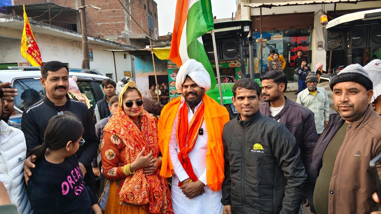 पानीपत से गोरखपुर तक ऐतिहासिक पदयात्रा, फिरोजाबाद में हुआ भव्य स्वागत