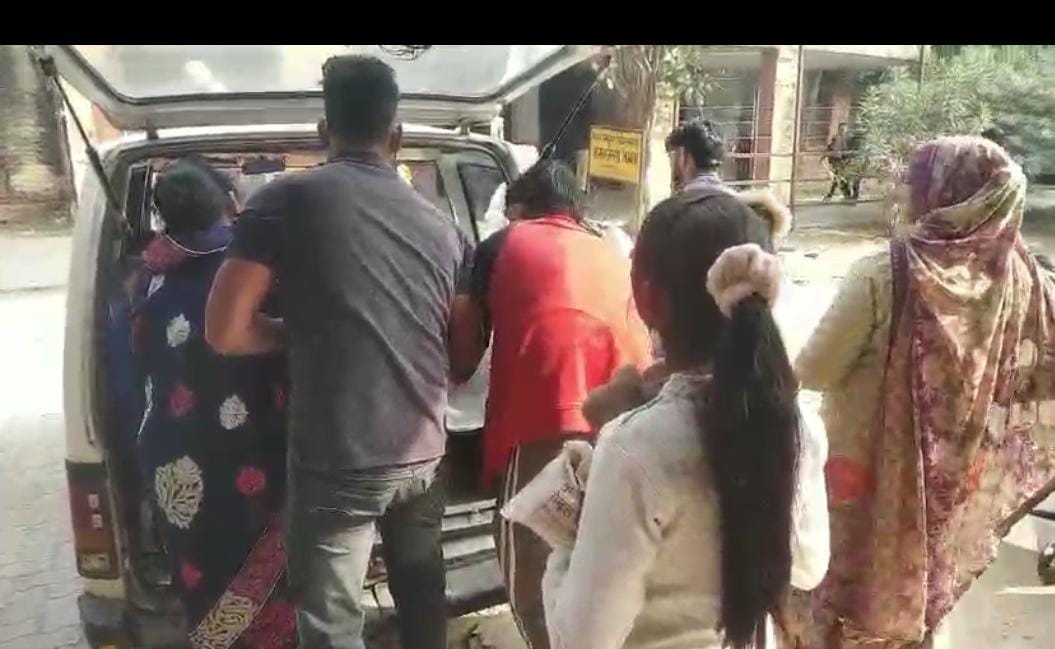 बेटी की शादी की खरीदारी करने आए पिता की अचानक मौत, परिवार में कोहराम