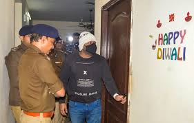 उप्र: गाजियाबाद में आत्महत्या करने वाली तीनों बहनें फोन छीन लिए जाने के बाद से थीं अवसादग्रस्त