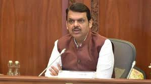 डीजीसीए की जांच पूरी होने तक इंतजार करें : मुख्यमंत्री फडणवीस