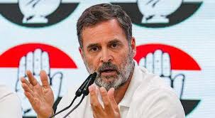 व्यापार समझौते में सरकार अमेरिका के सामने झुक गई : राहुल