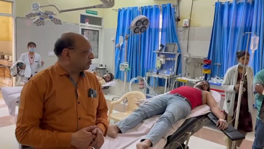 मेडिकल कॉलेज के ट्रॉमा सेंटर में ऑटोक्लेव मशीन से निकली भाप, स्टाफ के 3 लोग झुलसे