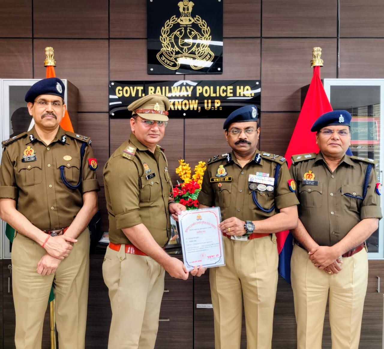 एडीजी जीआरपी ने उत्कृष्ट कार्य करने वाले कर्मियों को किया सम्मानित