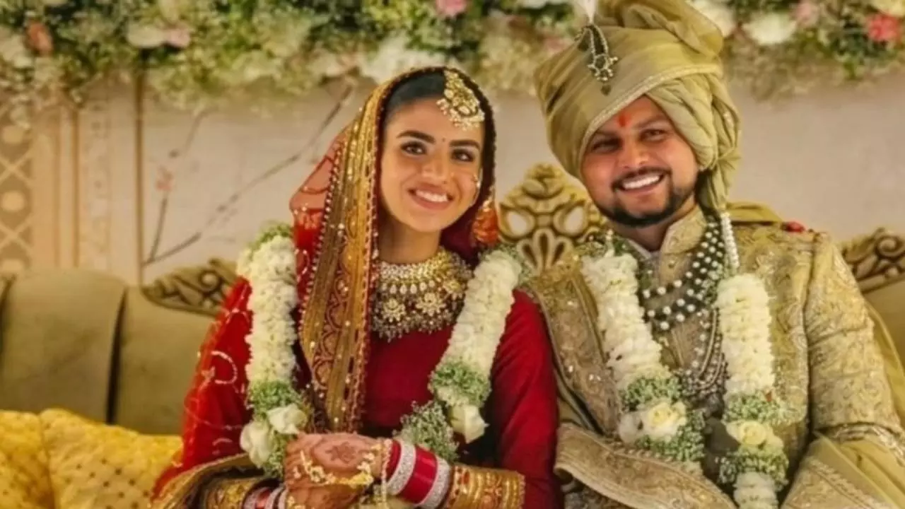 कुलदीप-वंशिका की आलीशान रिसेप्शन पार्टी में लगा राजनीति और खेल जगत के दिग्गजों का जमावड़ा