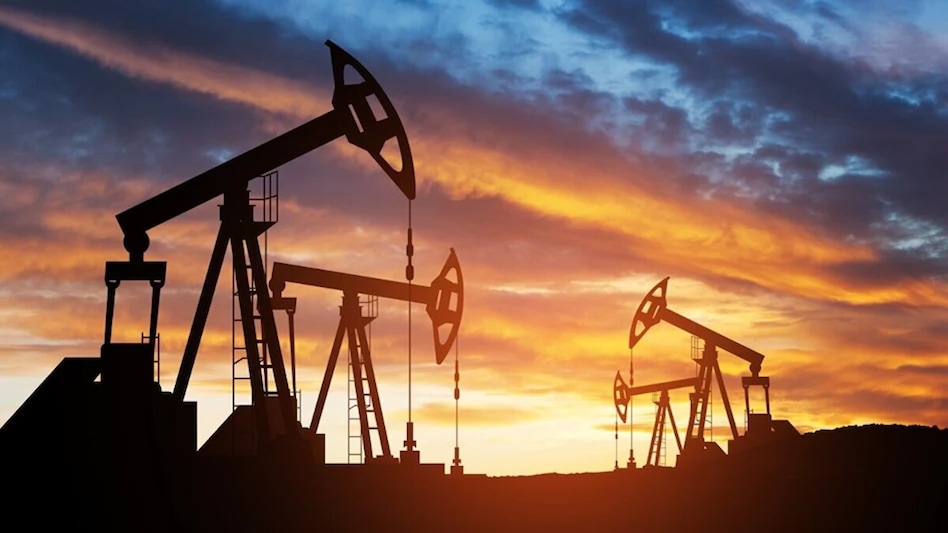 तेल का आपातकालीन भंडार जल्द ही वैश्विक बाजारों में पहुंचना शुरू हो जाएगा: आईईए