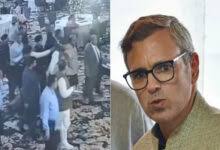 फारूक पर हमला: उमर ने अपने पिता से मुलाकात की, नेताओं ने मामले की जांच की मांग की