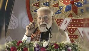 प्रधानमंत्री मोदी असम के दो दिवसीय दौरे पर गुवाहाटी पहुंचे, बारिश के कारण कोकराझार दौरा रद्द