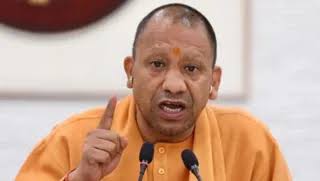 पर्व-त्योहार में उपद्रव बर्दाश्त नहीं : योगी आदित्यनाथ