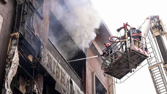 पालम अग्निकांड : एक दूसरे को बचाने की कोशिश में गई परिवार के नौ लोगों की जान